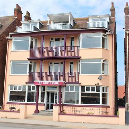 The Grand Hotel by Paymán Club Skegness Esterno foto