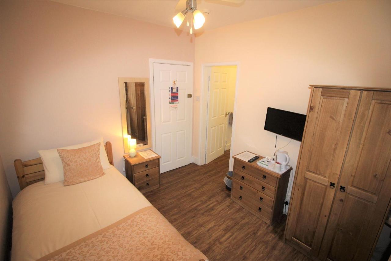 The Grand Hotel by Paymán Club Skegness Esterno foto