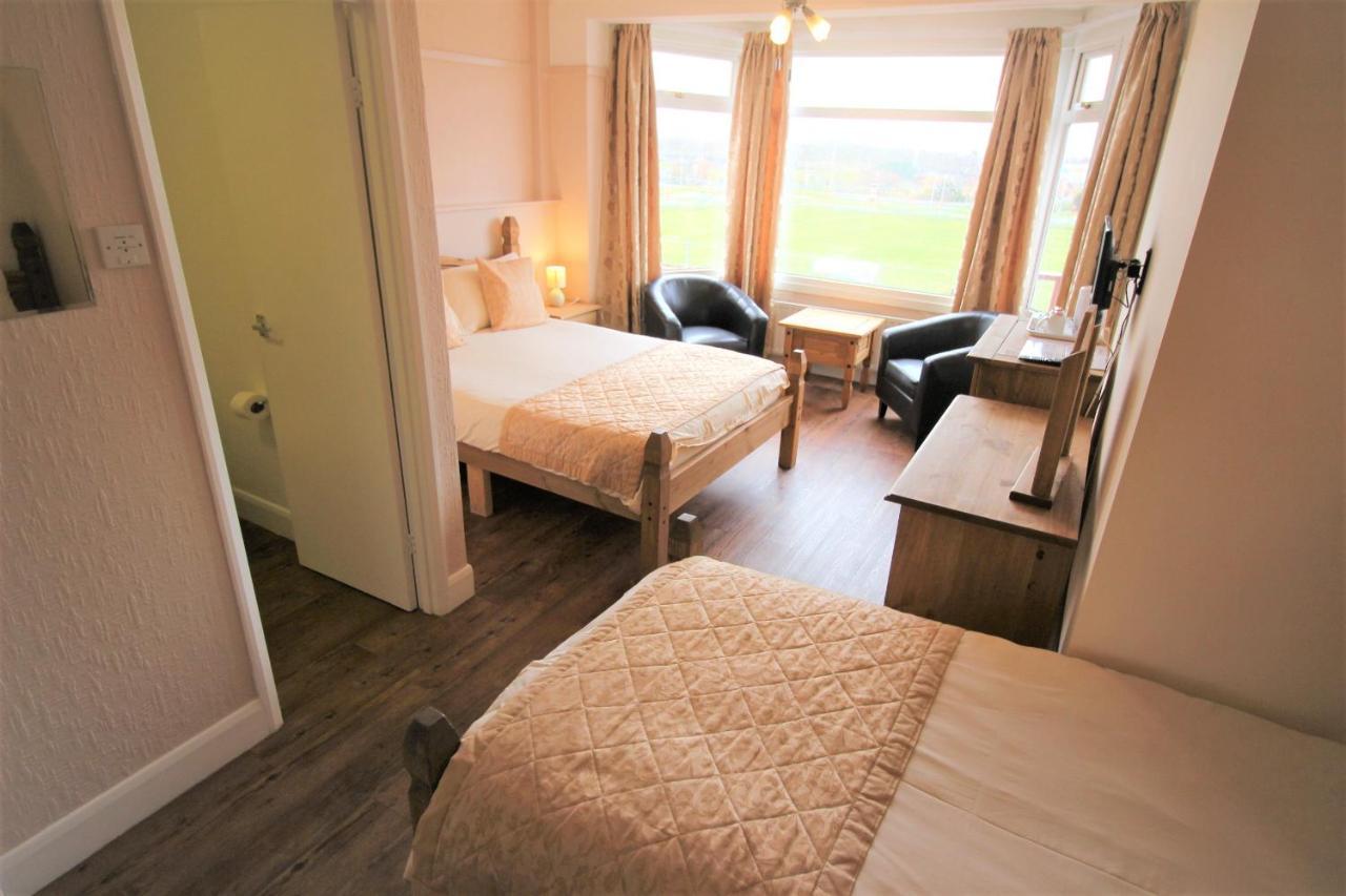 The Grand Hotel by Paymán Club Skegness Esterno foto
