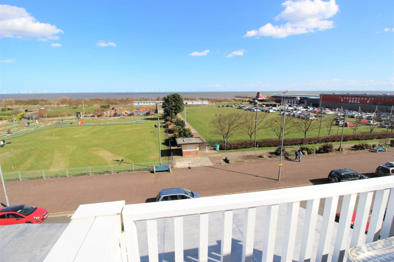 The Grand Hotel by Paymán Club Skegness Esterno foto