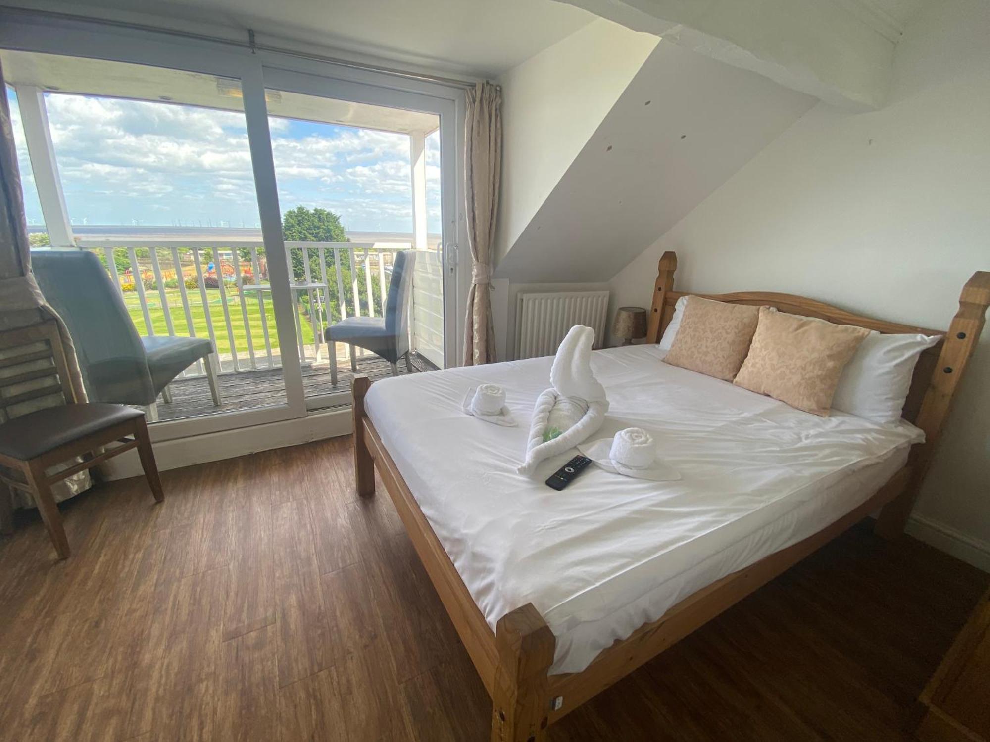 The Grand Hotel by Paymán Club Skegness Esterno foto