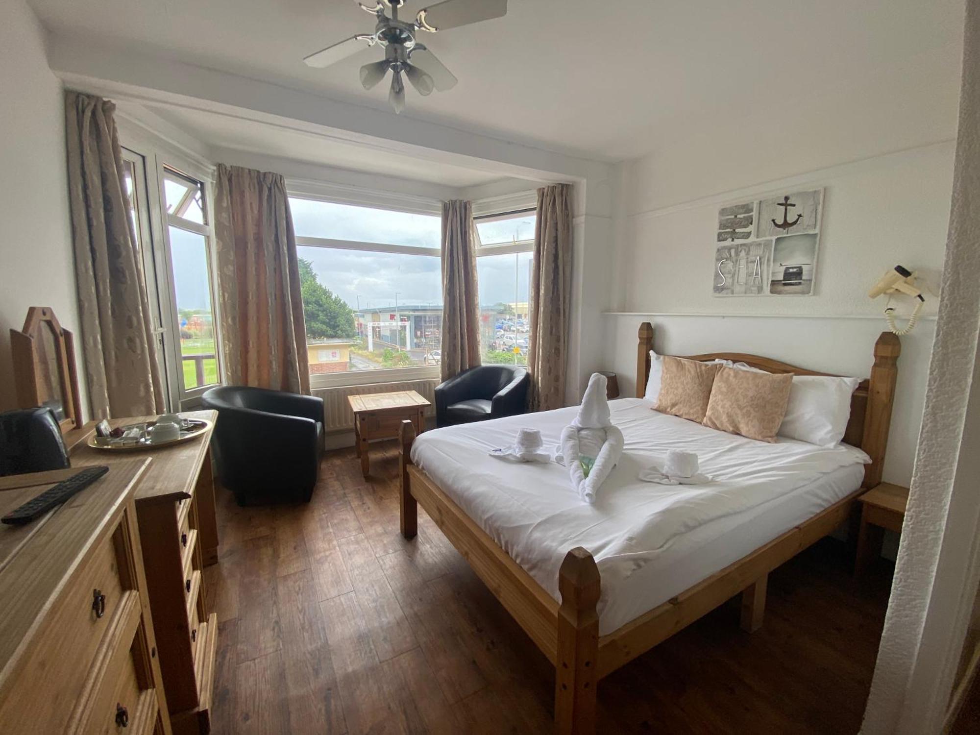 The Grand Hotel by Paymán Club Skegness Esterno foto