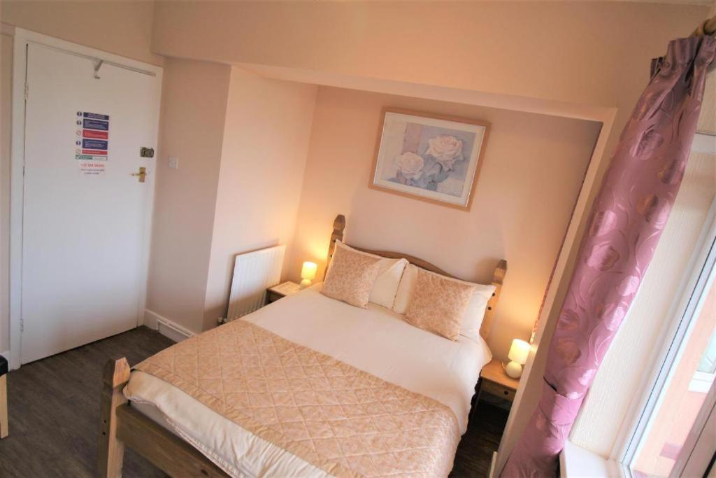 The Grand Hotel by Paymán Club Skegness Esterno foto