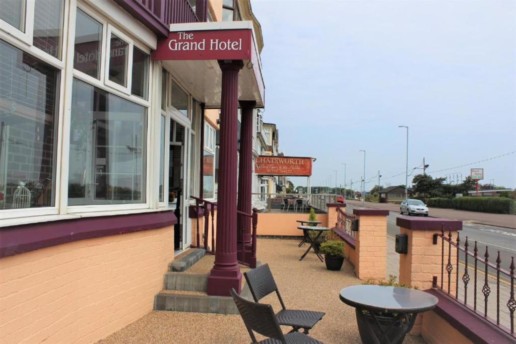 The Grand Hotel by Paymán Club Skegness Esterno foto
